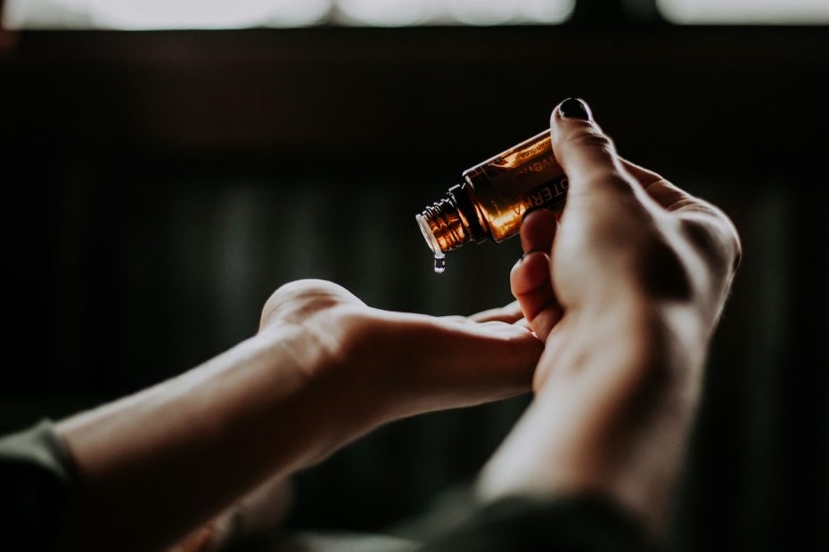 Traiter un Orgelet : Les Secrets Pour Vous Débarrasser de Ce Fléau en un Clin d’Œil