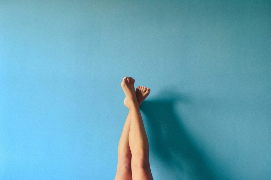 Décharge Électrique au Pied Gauche : Pourquoi Votre Corps Vous Envoie-t-il Ces Signaux Étranges ?